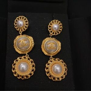Chanel‎ large earrings